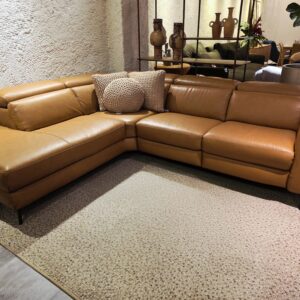 SOFA CANTO BY NATUZZI ELÉTRICO COURO MED. 2,70X2,35